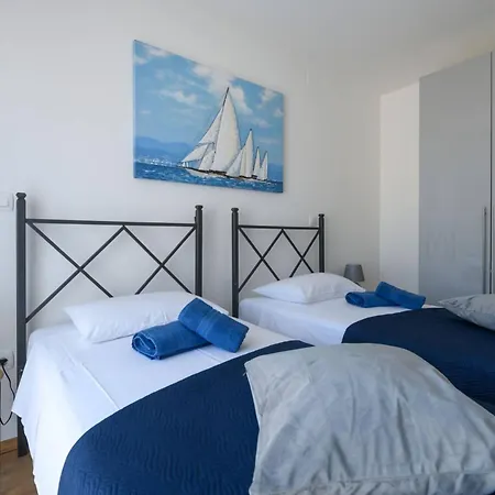 Appartamento Dora 3 In Kastanjer By Interhome *