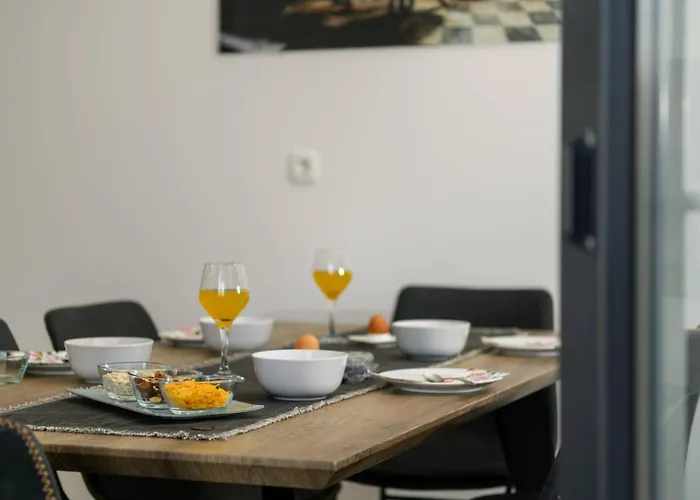 Appartement Dora 3 In Kastanjer By Interhome