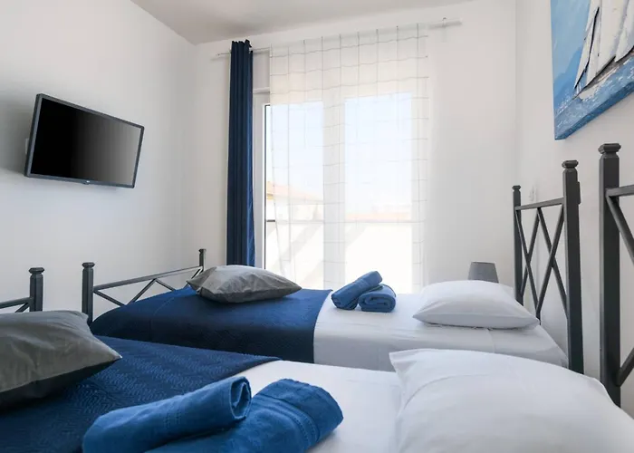 Dora 3 In Kastanjer By Interhome Apartment *